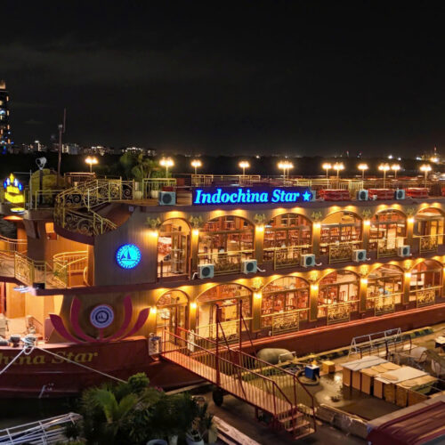 TONG THE TAU INDOCHINA STAR