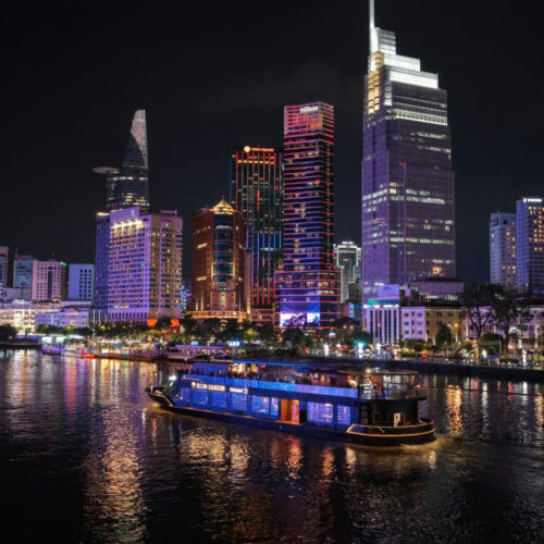 VIEW TONG THE ICON SAIGON